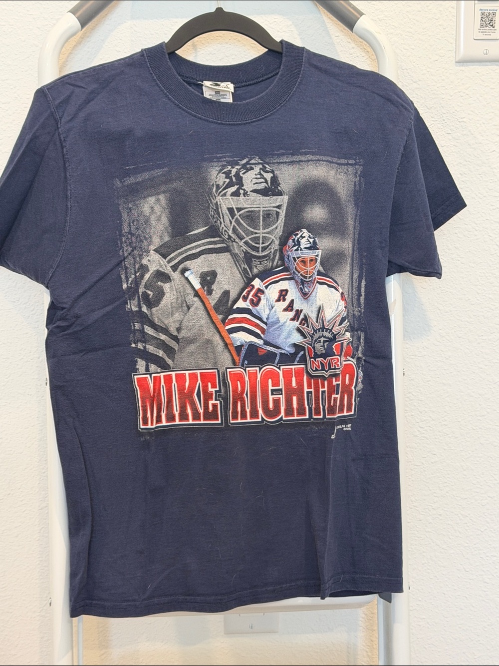 STARTER Mike Richter NYR Graphic Tee - Navy Blue with Red Accents